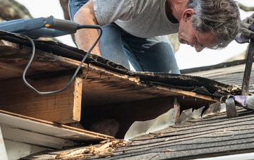 common causes of Shortwood fascia damage